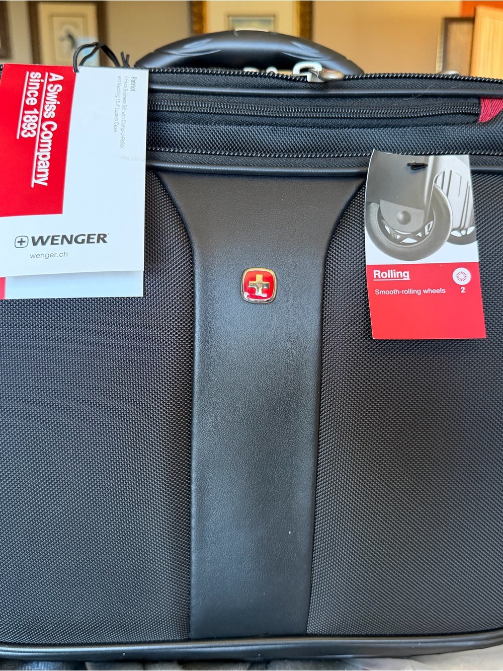 Wenger Swiss Black Patriot Travel Rolling Briefcase with laptop case